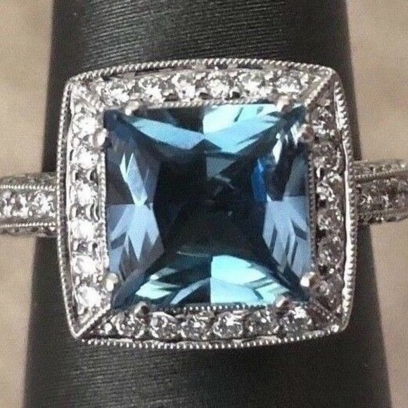 Designer SIMON G ~ .88 TCW Diamond and 8MM Aquamarine Ring in 18K White Gold - Picture 14 of 15